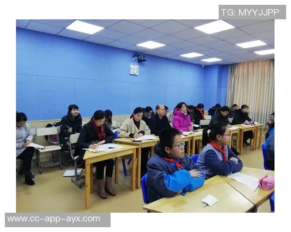 海港队在哈利法国际体育场开启冬季训练首课全力备战新赛季