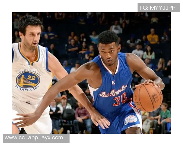 今日趣图:威尔科克斯与贝拉达频频出镜是否暗示曼联新帅人选 今日趣图:威尔科克斯与贝拉达频频出镜是否暗示曼联新帅人选